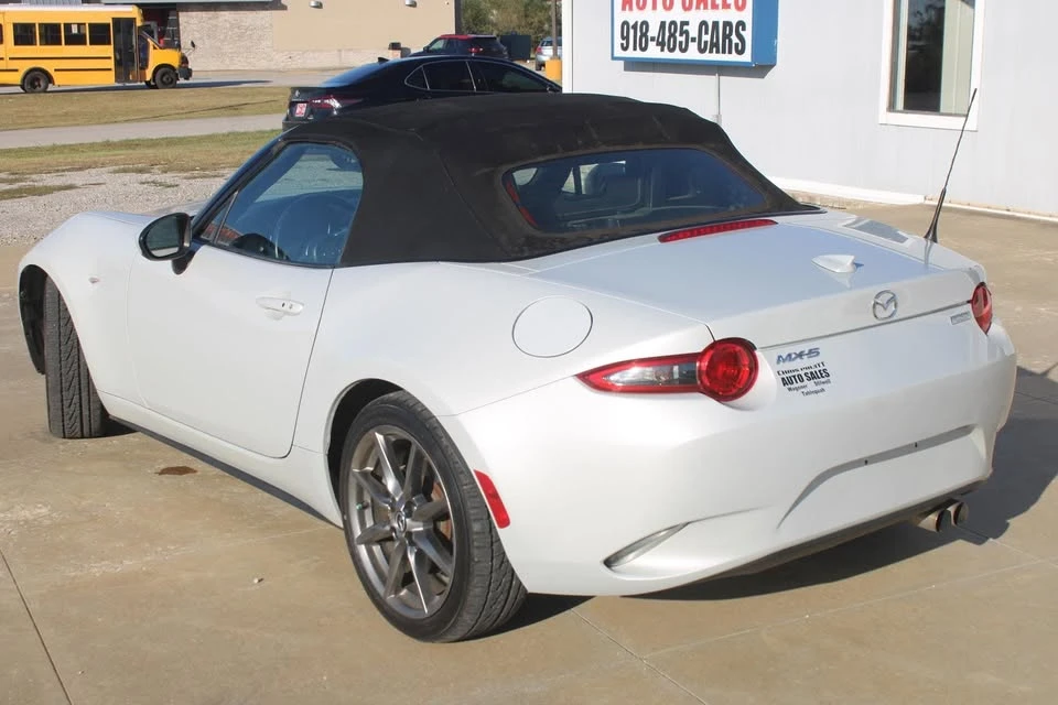2016 Mazda ND MX-5 Miata - Image 5 of 18