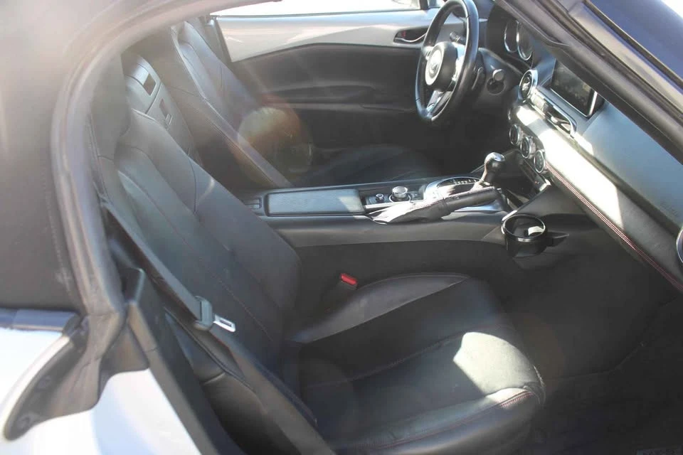 2016 Mazda ND MX-5 Miata - Image 5 of 15