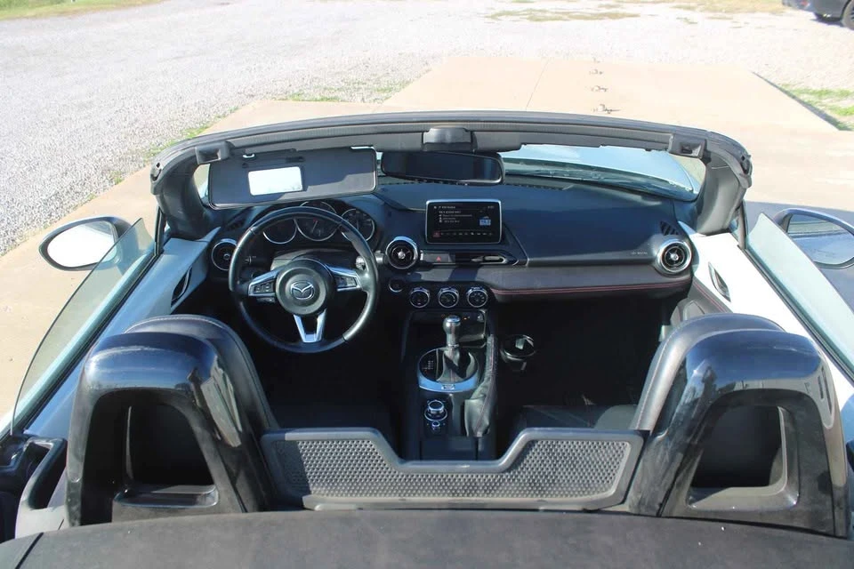2016 Mazda ND MX-5 Miata - Image 4 of 15