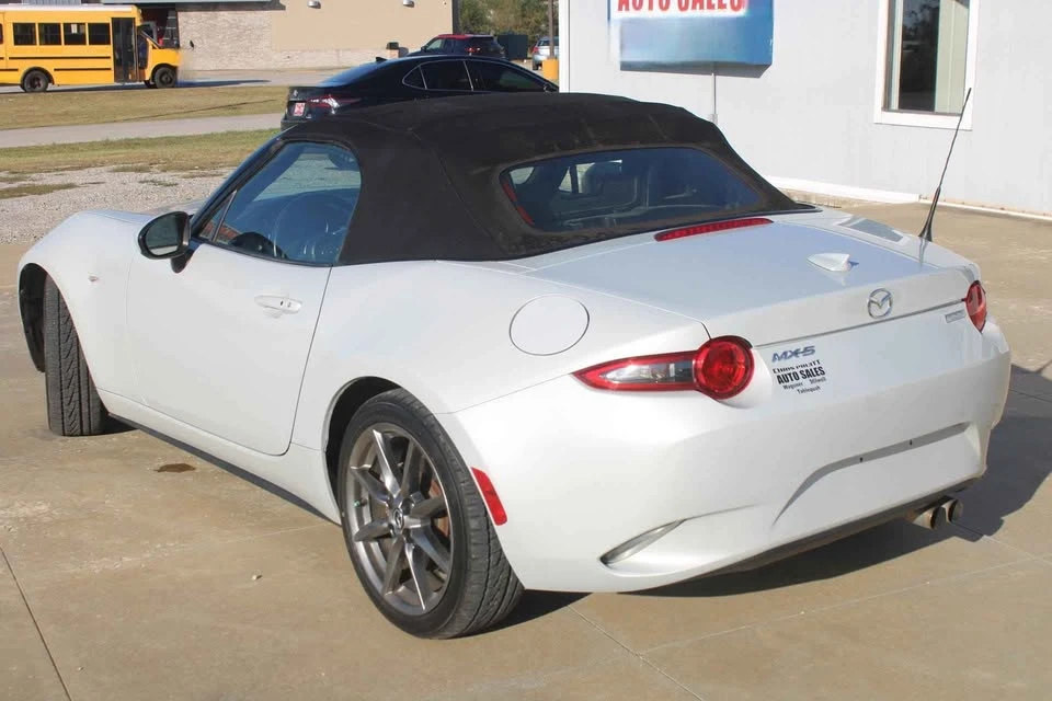 2016 Mazda ND MX-5 Miata - Image 13 of 15