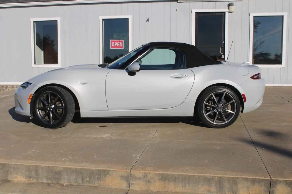 2016 Mazda ND MX-5 Miata - Image 14 of 15