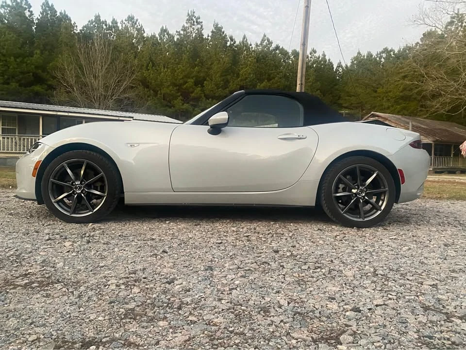 2016 Mazda ND MX-5 Miata - Image 2 of 5
