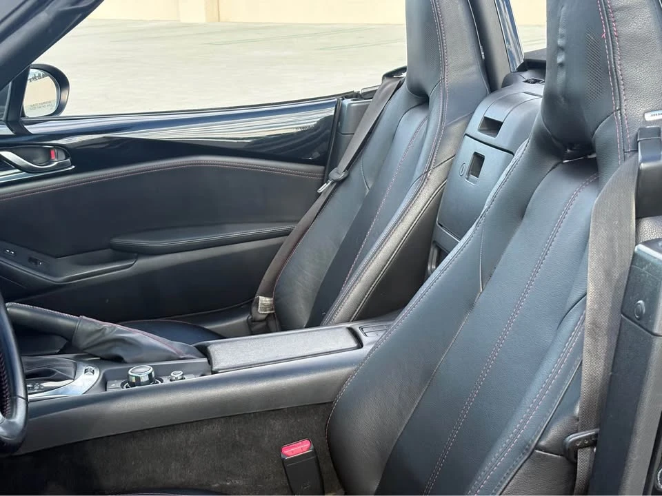 2016 Mazda ND MX-5 Miata - Image 9 of 17