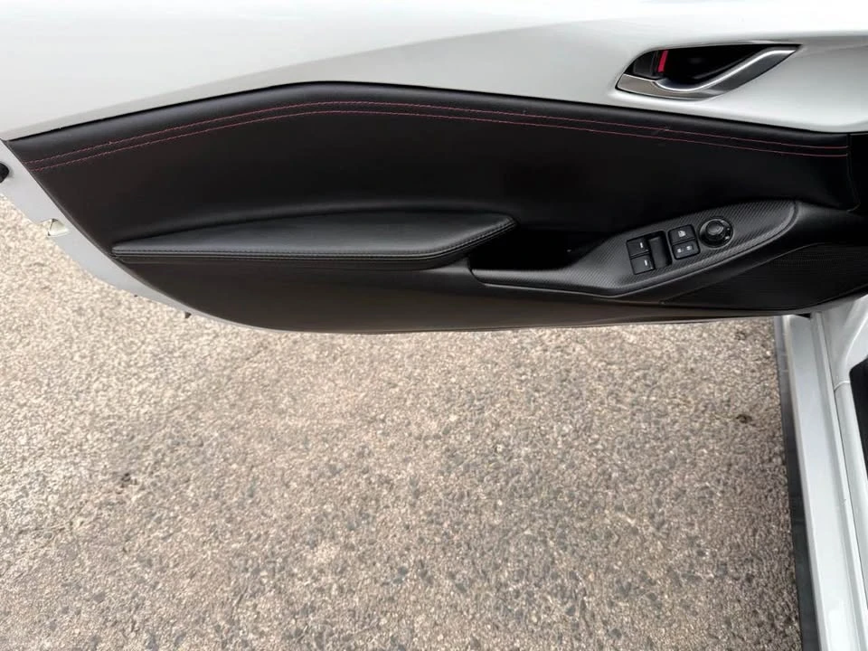 2016 Mazda ND MX-5 Miata - Image 13 of 15