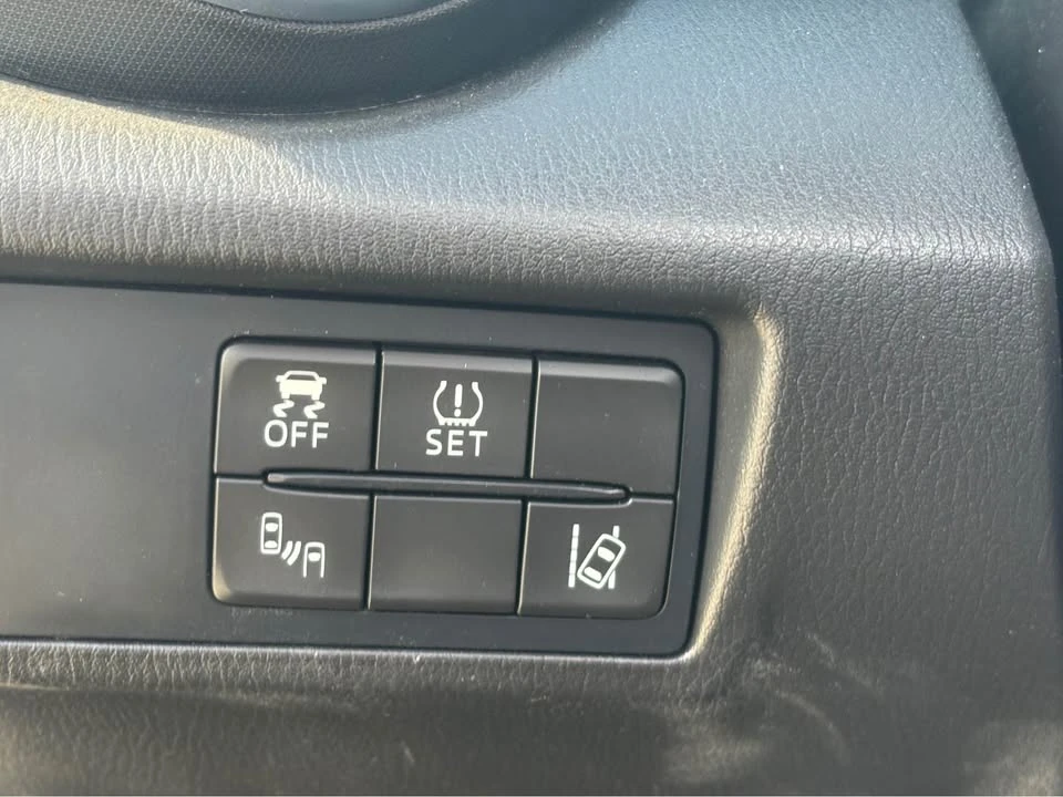 2016 Mazda ND MX-5 Miata - Image 12 of 17