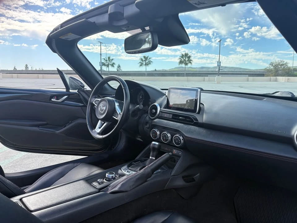2016 Mazda ND MX-5 Miata - Image 15 of 17