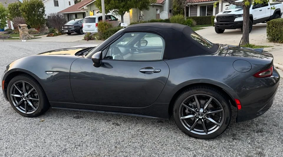 2016 Mazda ND MX-5 Miata - Image 2 of 8