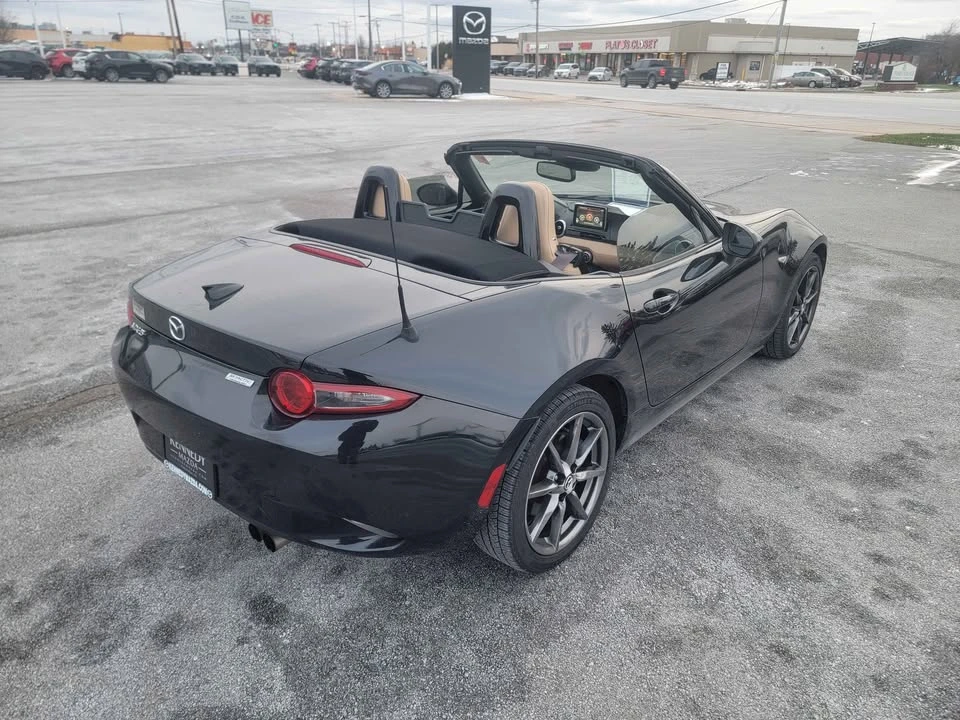 2016 Mazda ND MX-5 Miata - Image 17 of 18
