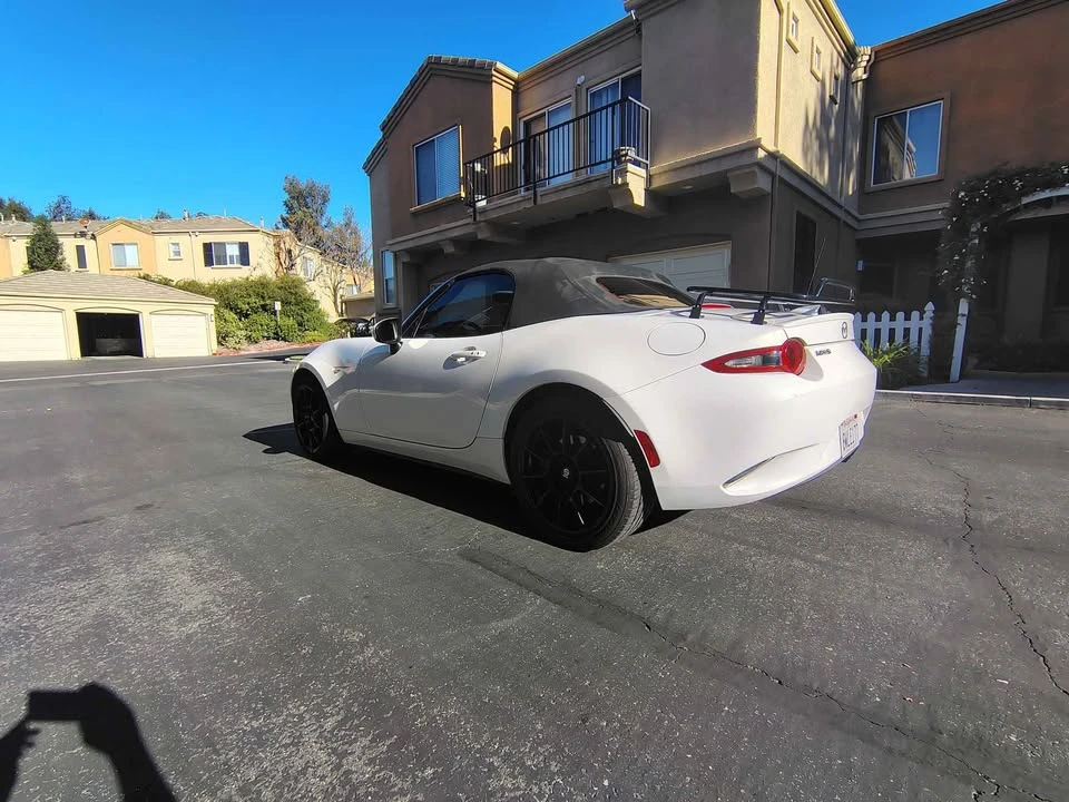 2016 Mazda ND MX-5 Miata - Image 3 of 11