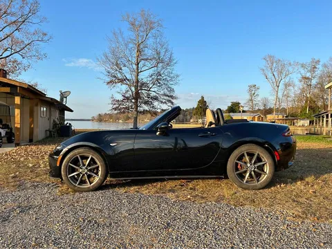 2016 Mazda MX-5 Miata Grand Touring