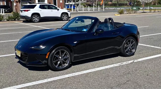 2016 Mazda MX-5 Miata Grand Touring
