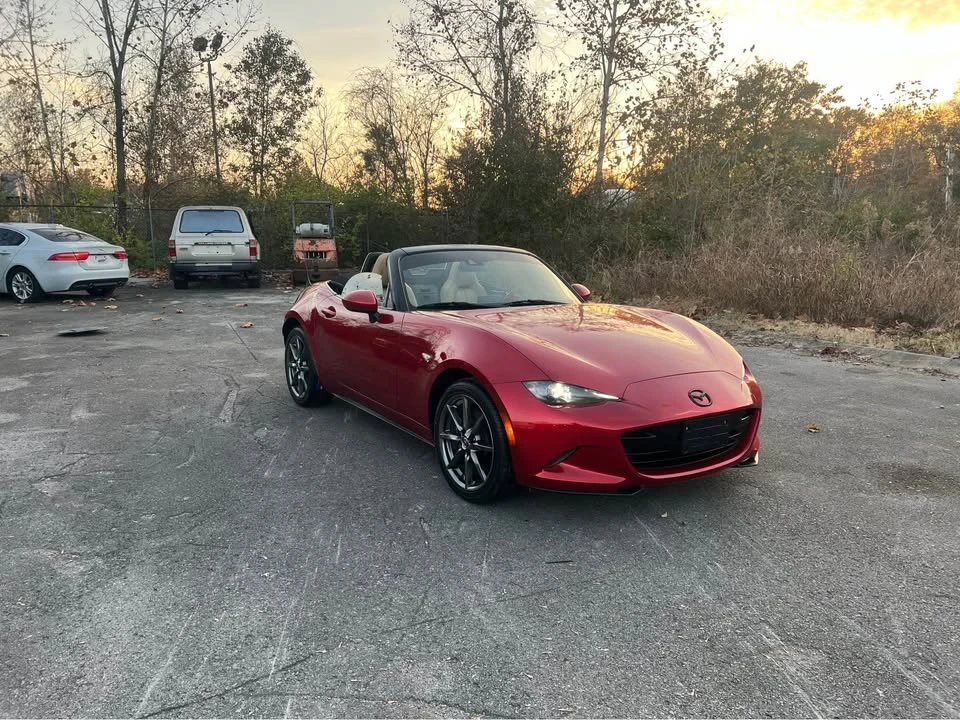 2016 Mazda ND MX-5 Miata - Image 2 of 15