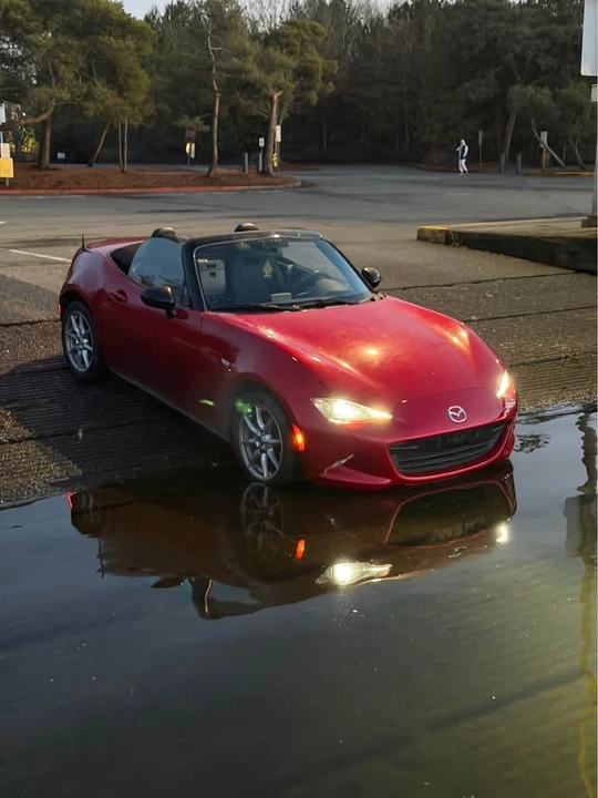 2016 Mazda ND MX-5 Miata - Image 10 of 11
