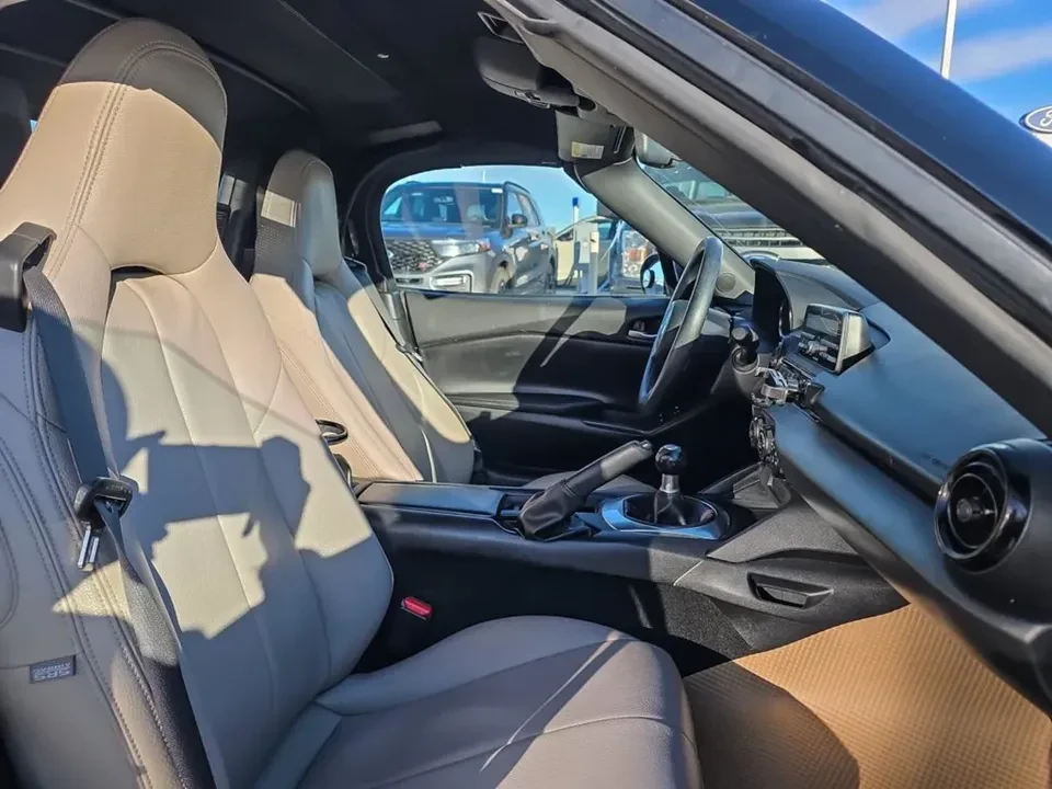 2016 Mazda ND MX-5 Miata - Image 7 of 8