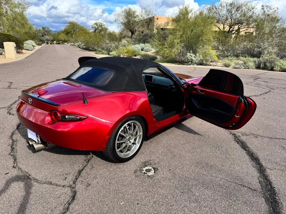 2016 Mazda ND MX-5 Miata - Image 8 of 17