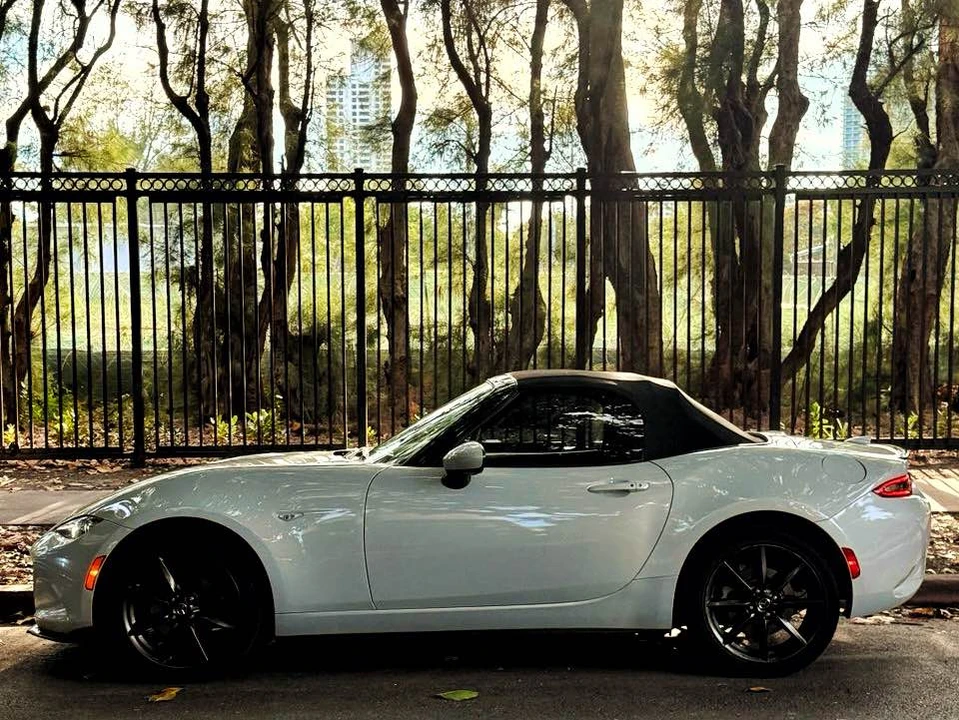 2016 Mazda ND MX-5 Miata - Image 2 of 4