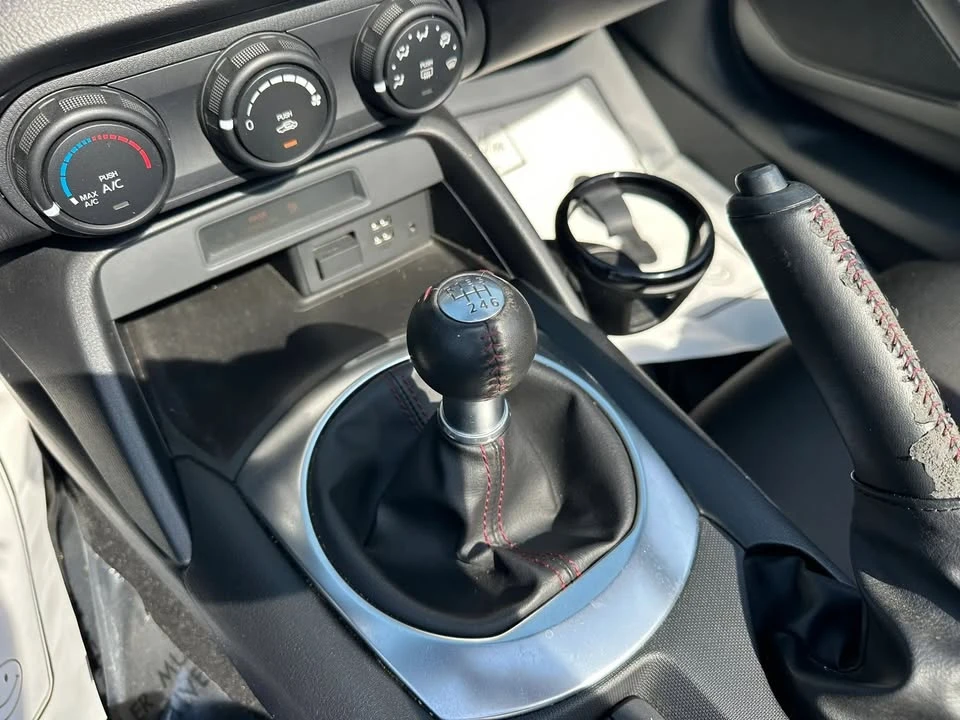 2016 Mazda ND MX-5 Miata - Image 18 of 20