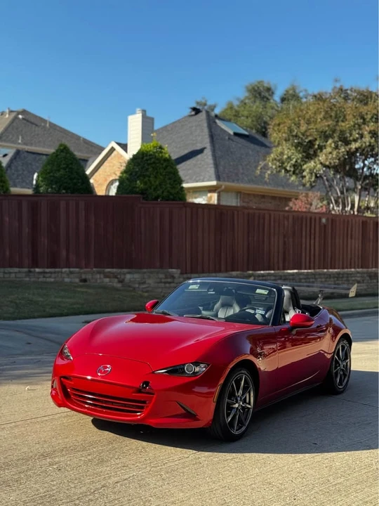2016 Mazda ND MX-5 Miata - Image 2 of 8