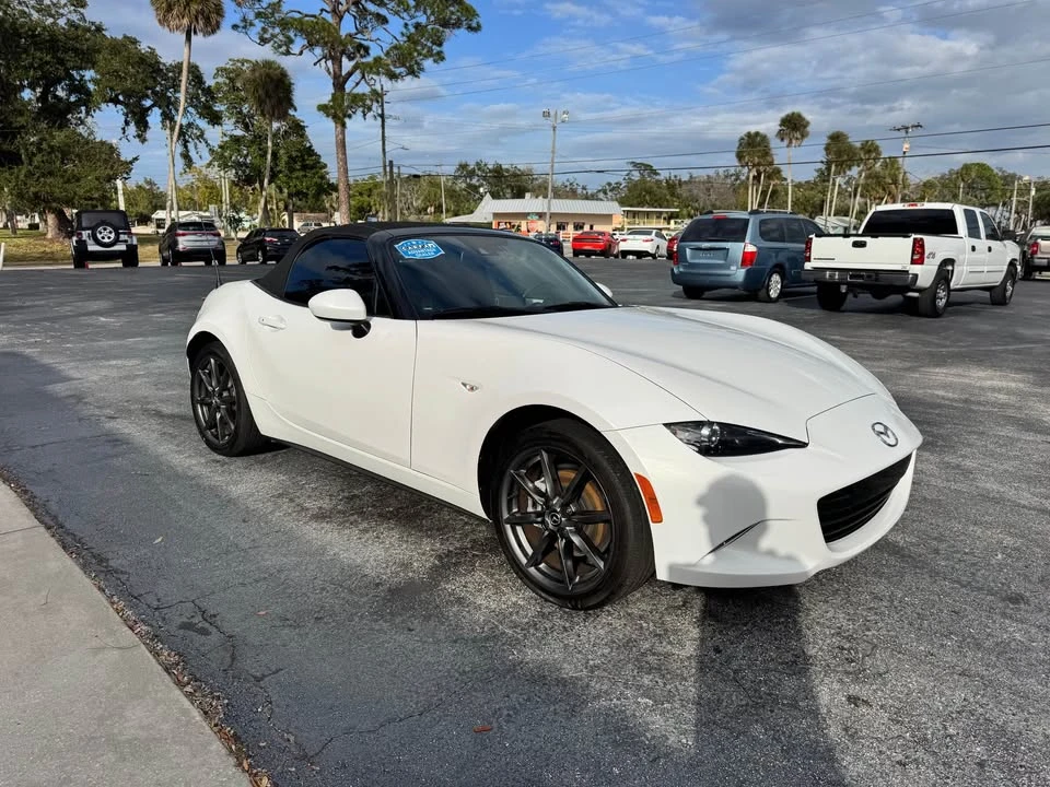 2016 Mazda ND MX-5 Miata - Image 3 of 17