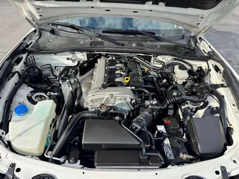 2016 Mazda ND MX-5 Miata - Image 9 of 17