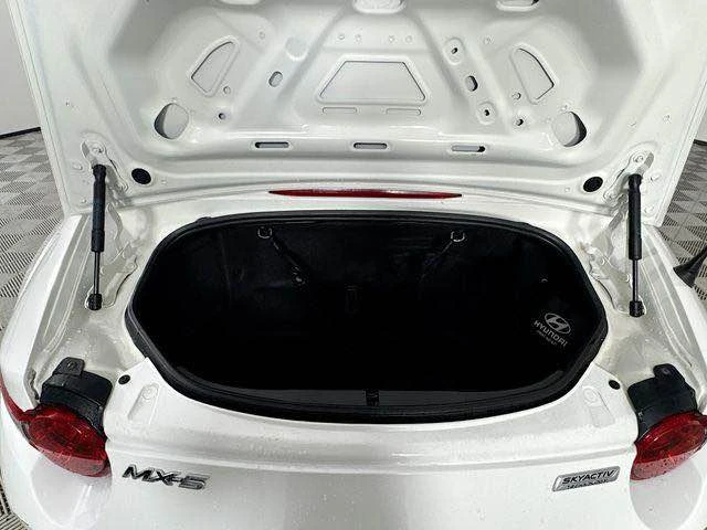 2016 Mazda ND MX-5 Miata - Image 11 of 20