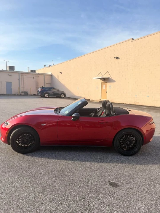 2016 Mazda ND MX-5 Miata - Image 8 of 12