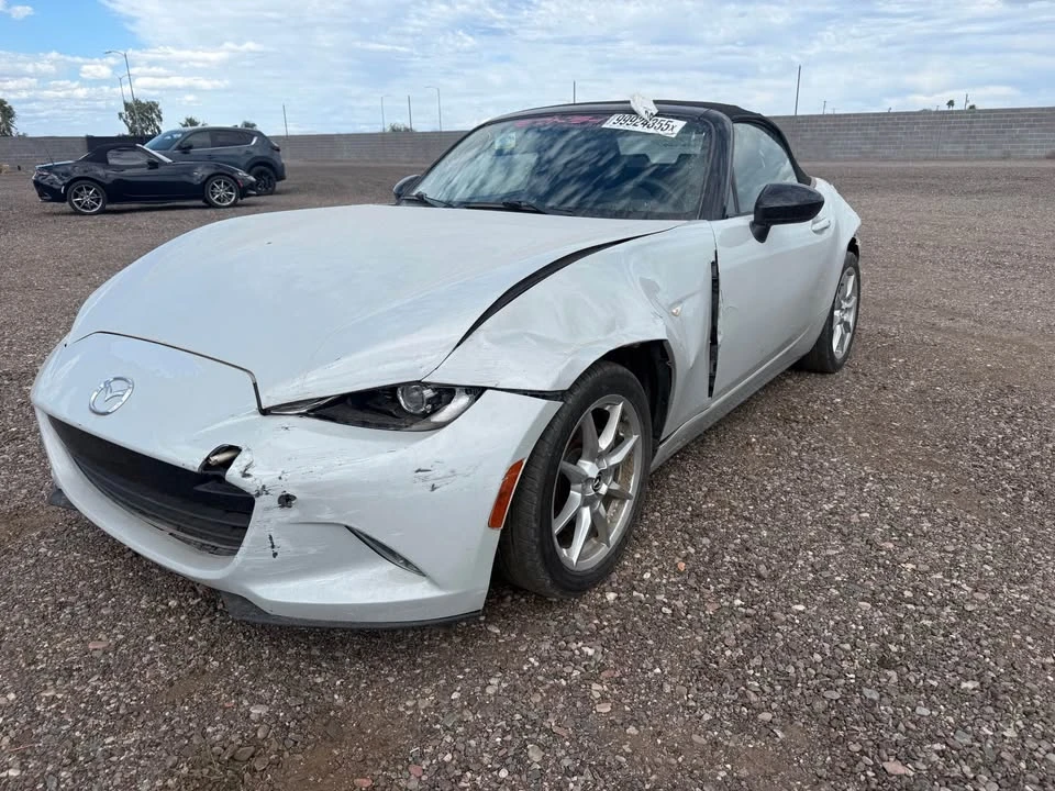 2016 Mazda ND MX-5 Miata - Image 8 of 9