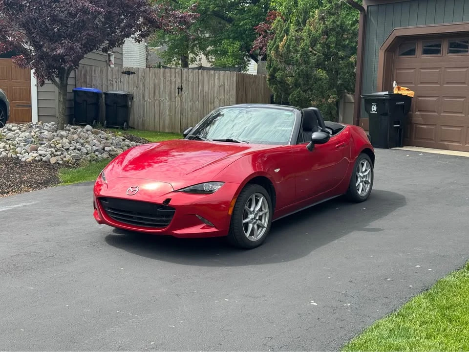 2016 Mazda ND MX-5 Miata - Image 2 of 18