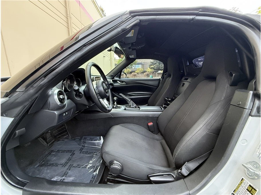 2016 Mazda ND MX-5 Miata - Image 9 of 19