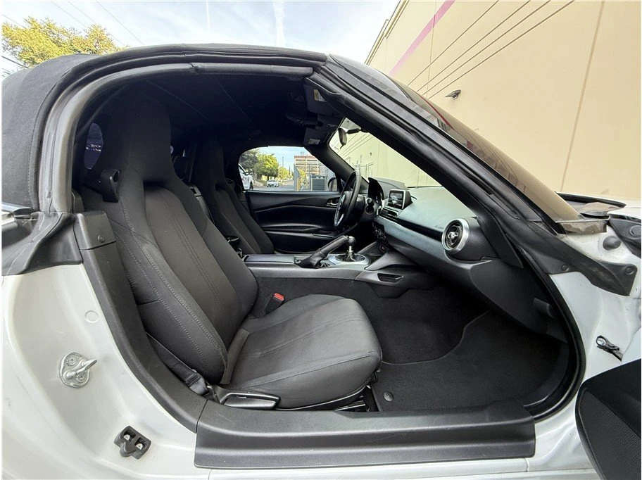 2016 Mazda ND MX-5 Miata - Image 10 of 19