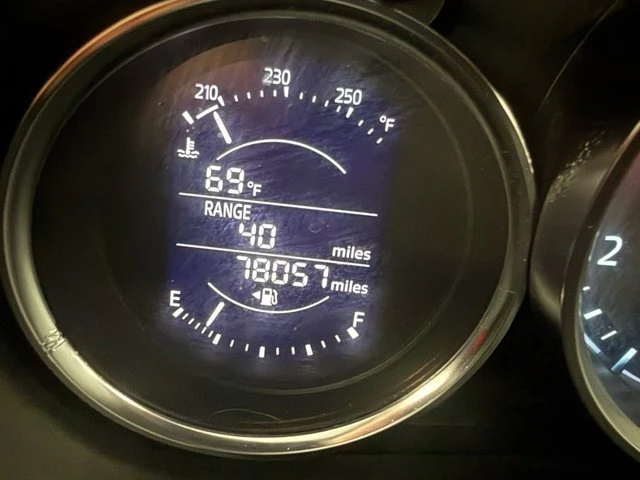 2016 Mazda ND MX-5 Miata - Image 17 of 20