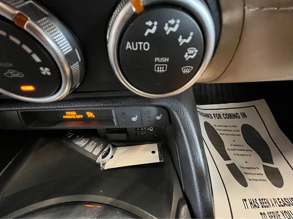 2016 Mazda ND MX-5 Miata - Image 17 of 18