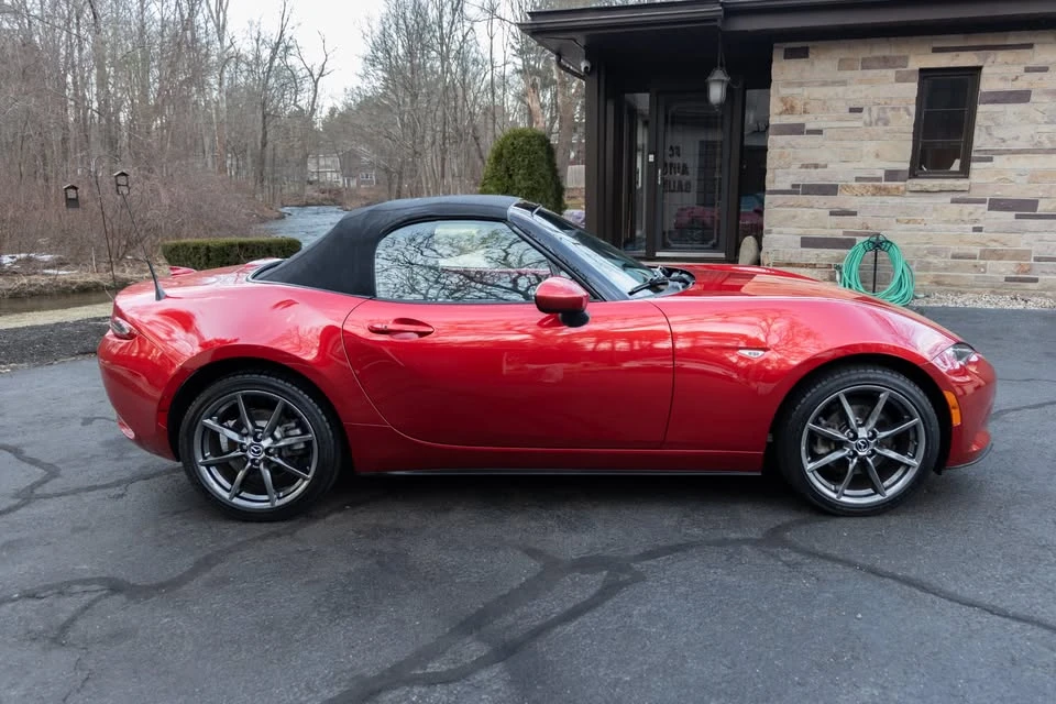 2016 Mazda ND MX-5 Miata - Image 4 of 19