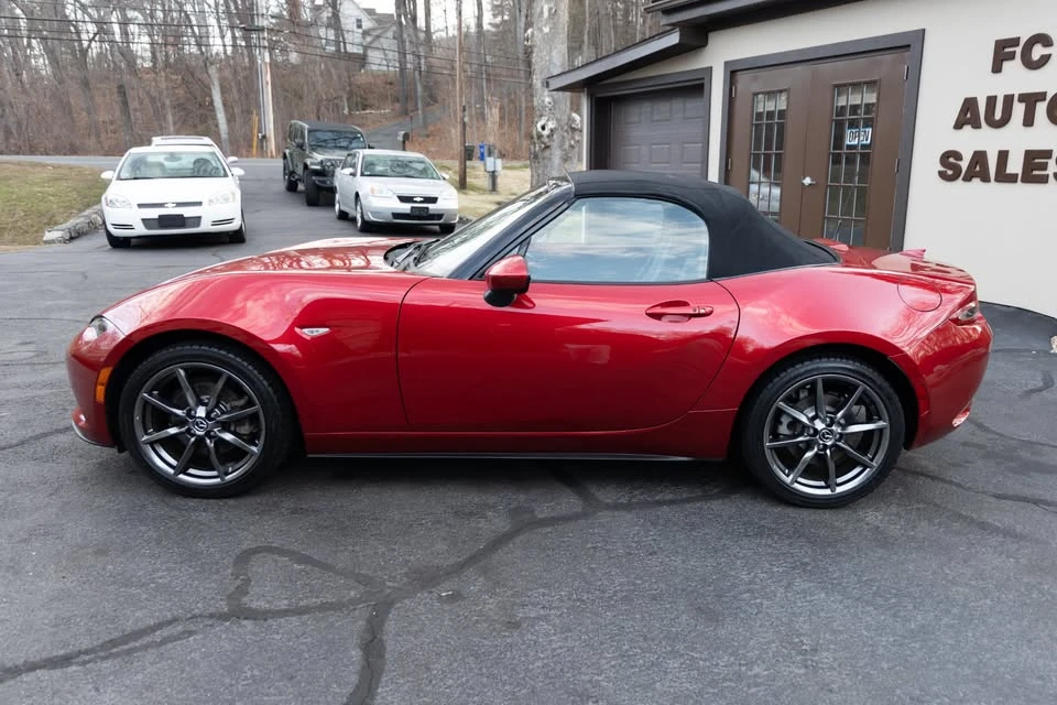 2016 Mazda ND MX-5 Miata - Image 8 of 19