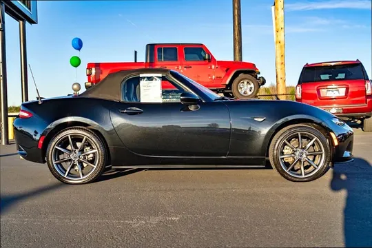 2016 Mazda MX-5 Miata Grand Touring