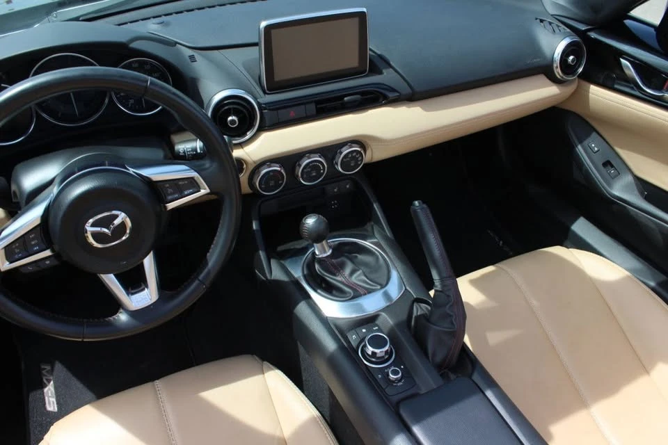 2016 Mazda ND MX-5 Miata - Image 13 of 17