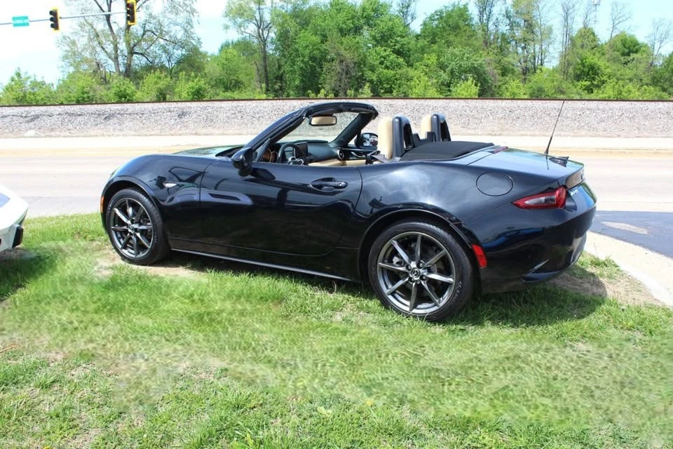 2016 Mazda ND MX-5 Miata - Image 2 of 17