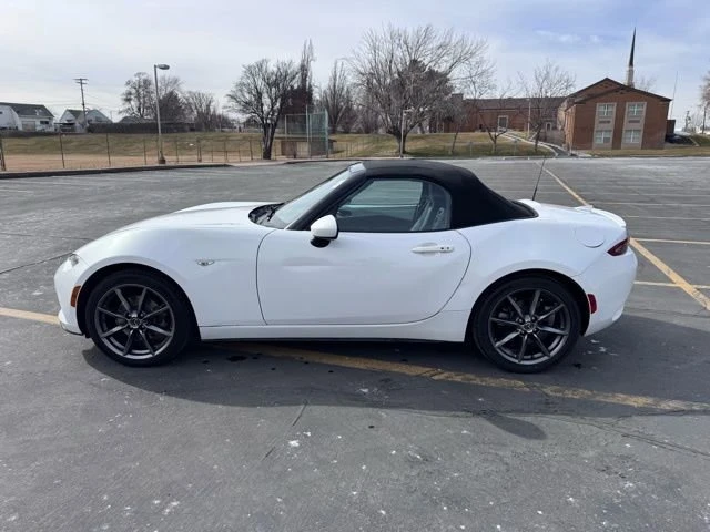 2016 Mazda ND MX-5 Miata - Image 4 of 12