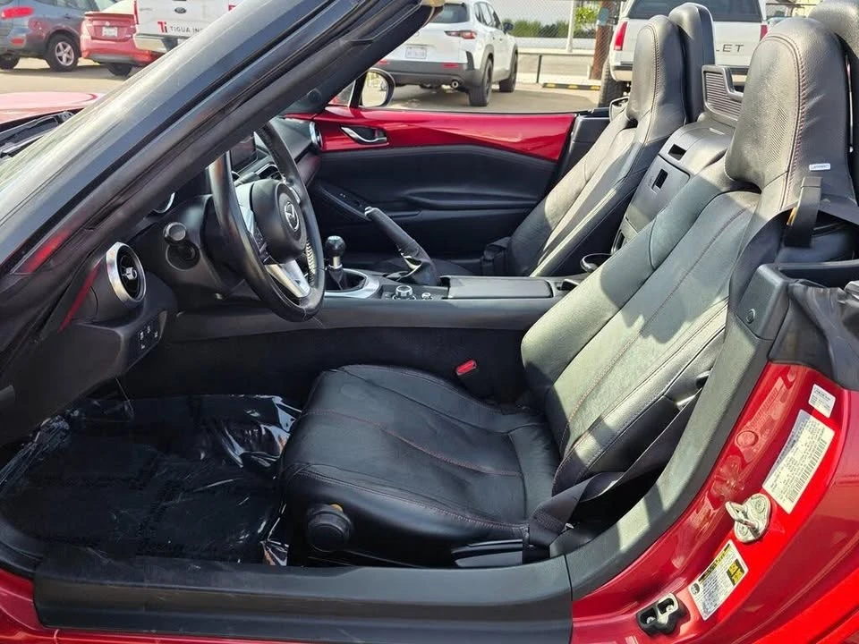 2016 Mazda ND MX-5 Miata - Image 4 of 8