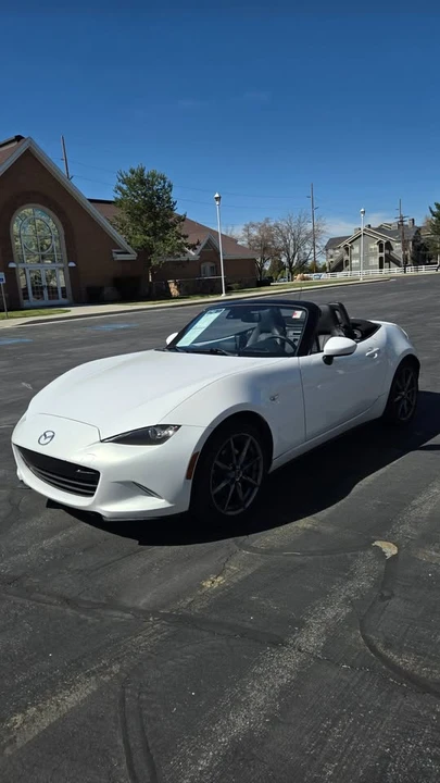 2016 Mazda ND MX-5 Miata - Image 2 of 8