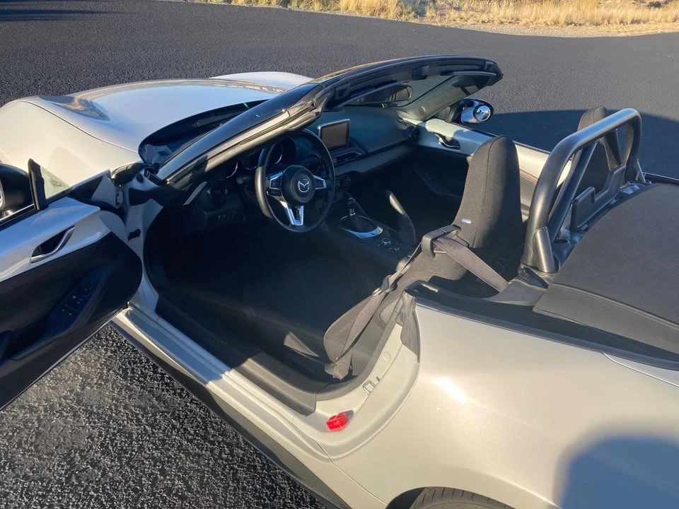 2016 Mazda ND MX-5 Miata - Image 11 of 20