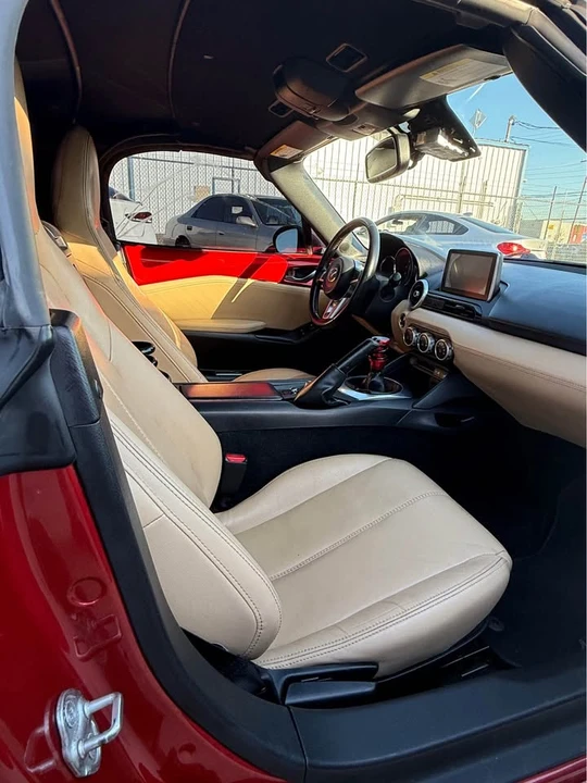 2016 Mazda ND MX-5 Miata - Image 10 of 11