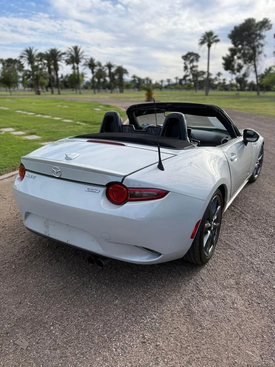 2016 Mazda ND MX-5 Miata - Image 6 of 8