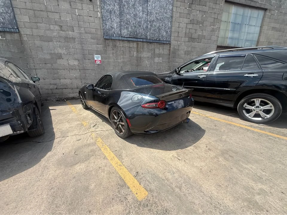 2016 Mazda ND MX-5 Miata - Image 8 of 11