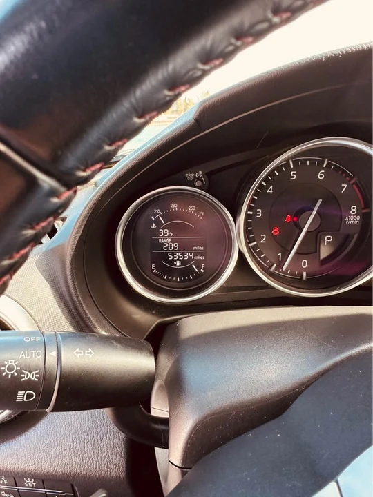 2016 Mazda ND MX-5 Miata - Image 9 of 15
