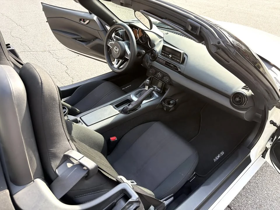 2016 Mazda ND MX-5 Miata - Image 9 of 18