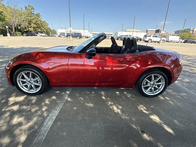 2016 Mazda ND MX-5 Miata - Image 11 of 20