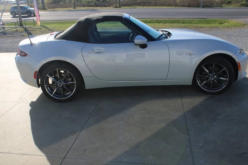 2016 Mazda ND MX-5 Miata - Image 8 of 20