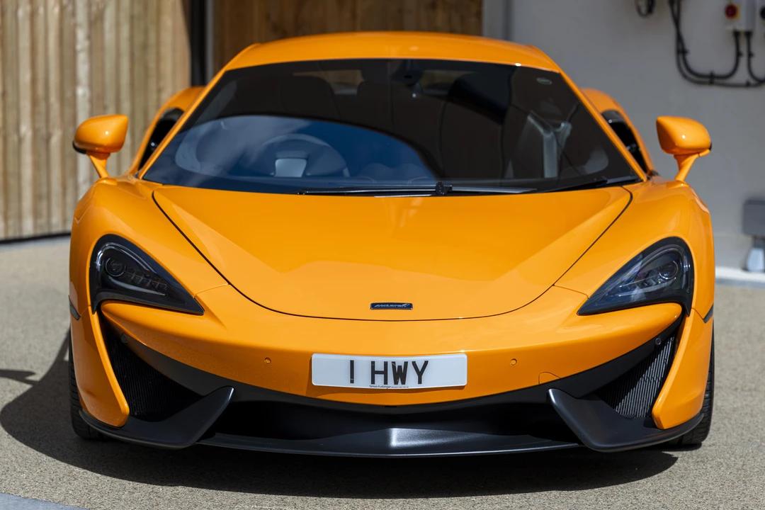 2016 McLaren 570S - Image 19 of 31