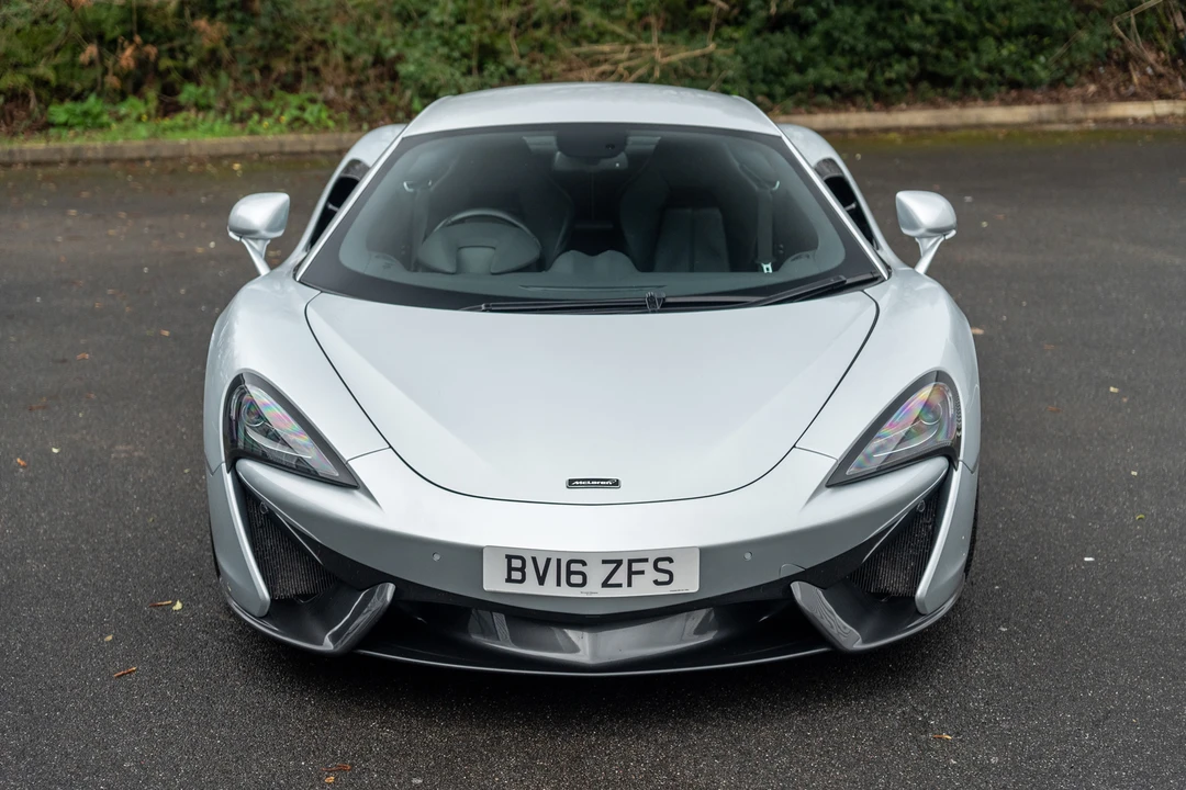 2016 McLaren 570S - Image 19 of 31